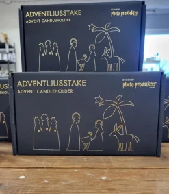 Pluto Adventsstage, julekrybbe i sort metal, kronelys* Adventsstager|Jul