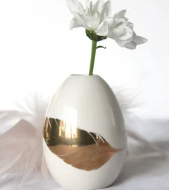 Pluto Æg-Vase med fjer af guld* Påske|Højtider