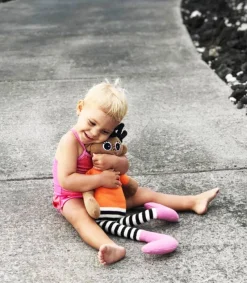 Josephine Blay KAI dukke, orange, 60 cm*Børn Kirker Og Foreninger|Barnedåb