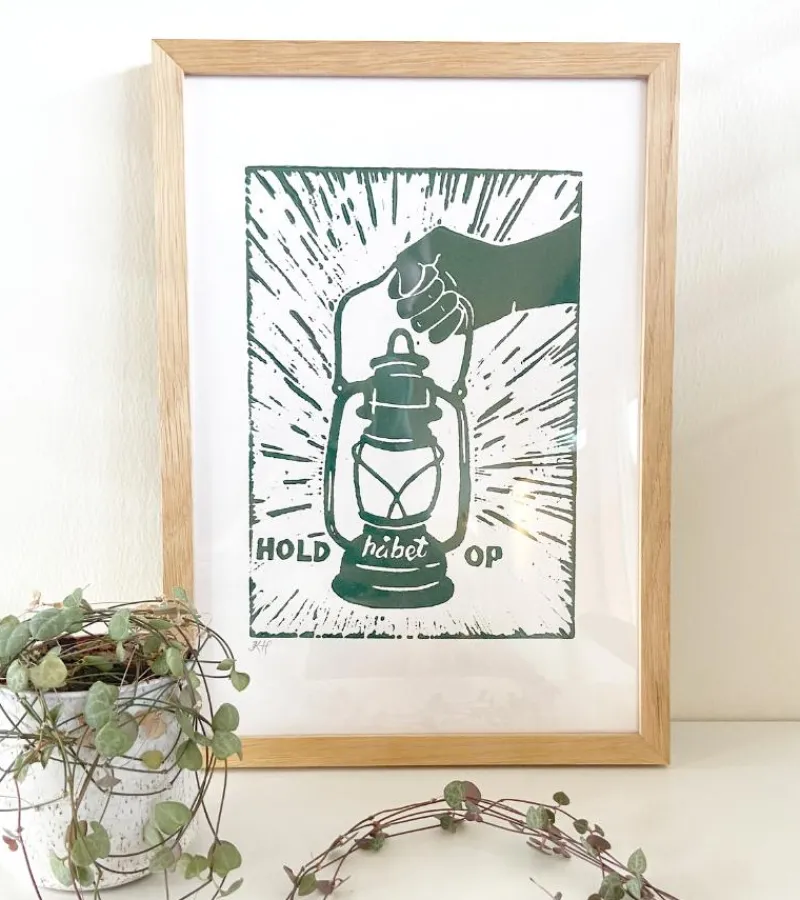 Inge Marie Kirketerp Hansen Linoleumstryk: Hold håbet op, A4 Plakat, Flaskegrøn* Kondolencehilsen|Sorg-bearbejdning