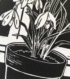 Inge Marie Kirketerp Hansen Linoleumstryk: Spiretid, A4 Plakat, Sort* Mors Dag|Gave-ideer