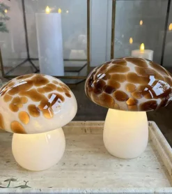 La Vida Mushroom glaslampe LED, Cognac, lille* Lys|Bolig