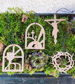 OnlyByGrace Opstandelses Påskeophæng, Eg* Påske|Højtider