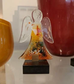 Maria Laach Rød glasengel på fod* Engle|Bolig