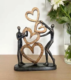 Gilde Skulptur: Vi bygger kærlighed, 4 hjerter, 31 cm* Gave-ideer|Bryllup