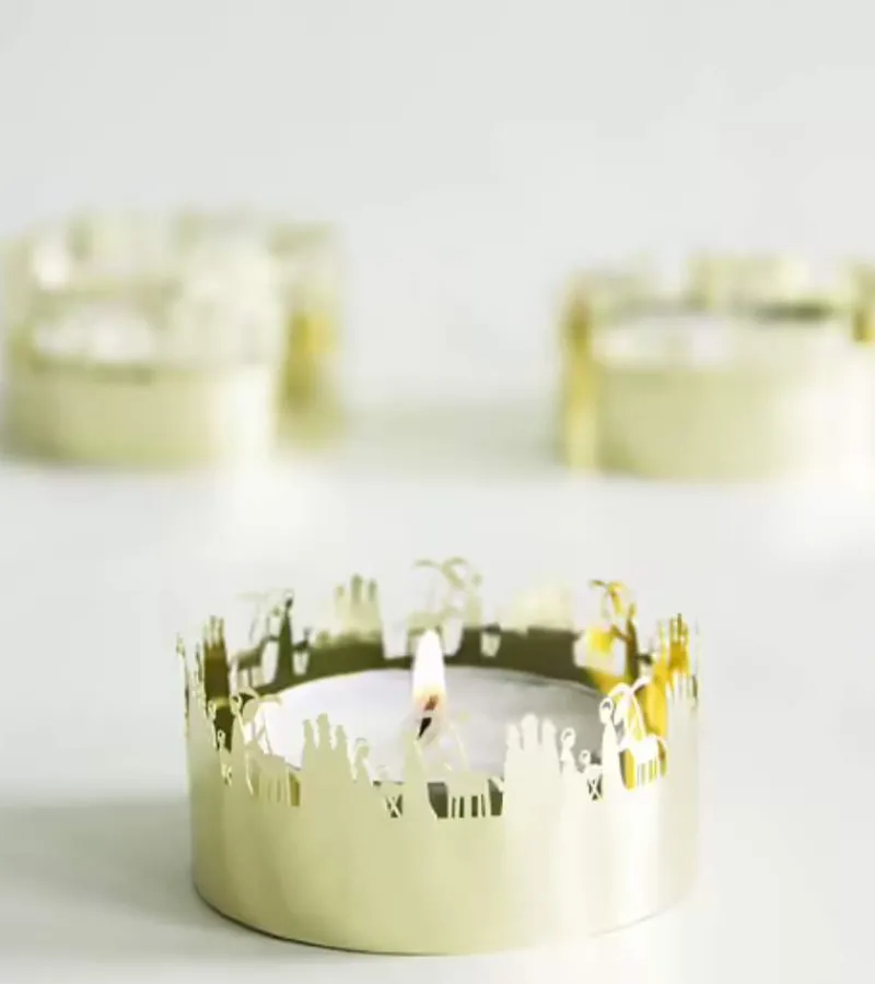 Pluto Stor Fyrfadsstage, julekrybbe, guld* Krybbespil|Jul