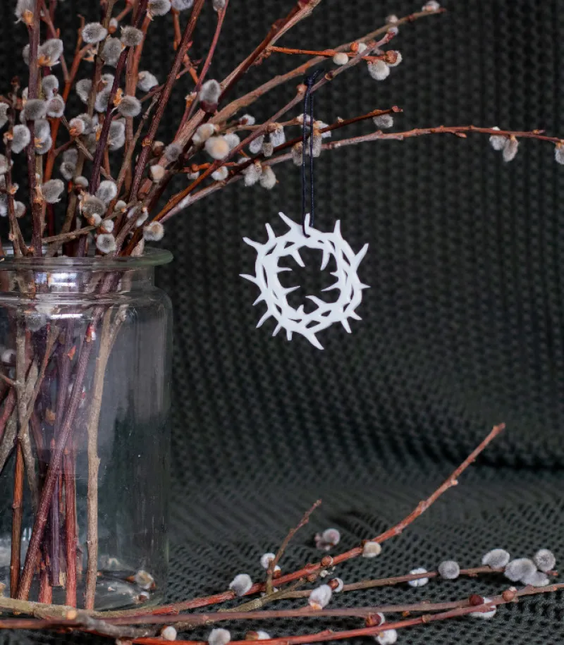 OnlyByGrace Tornekrone Ophæng, Hvid* Påske|Højtider